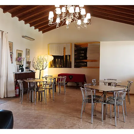 La Mora Bianca בית חווה *